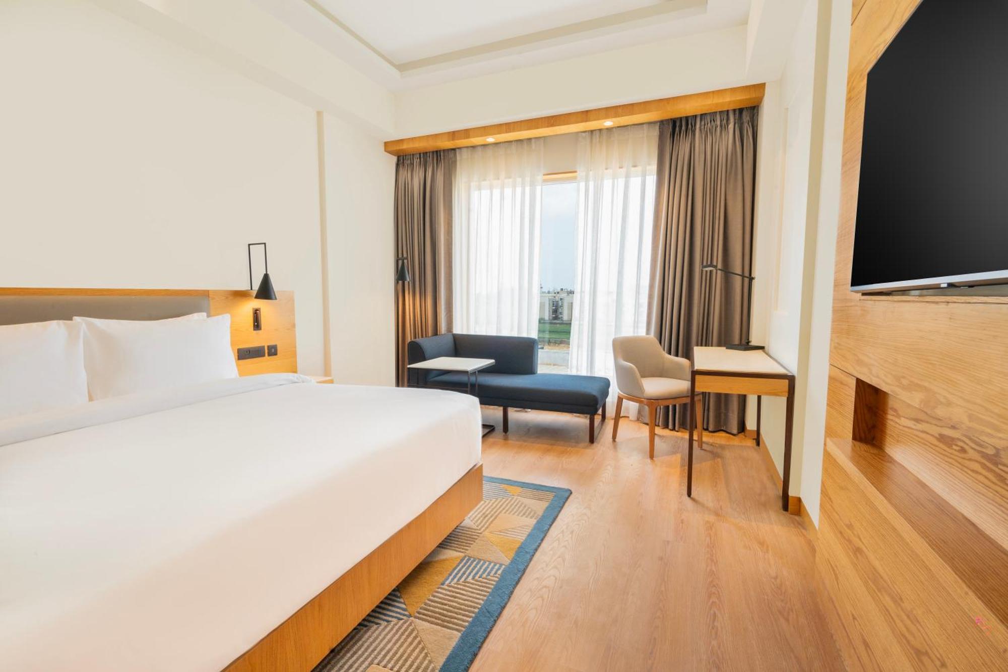 Radisson Hotel Vrindávan Kültér fotó