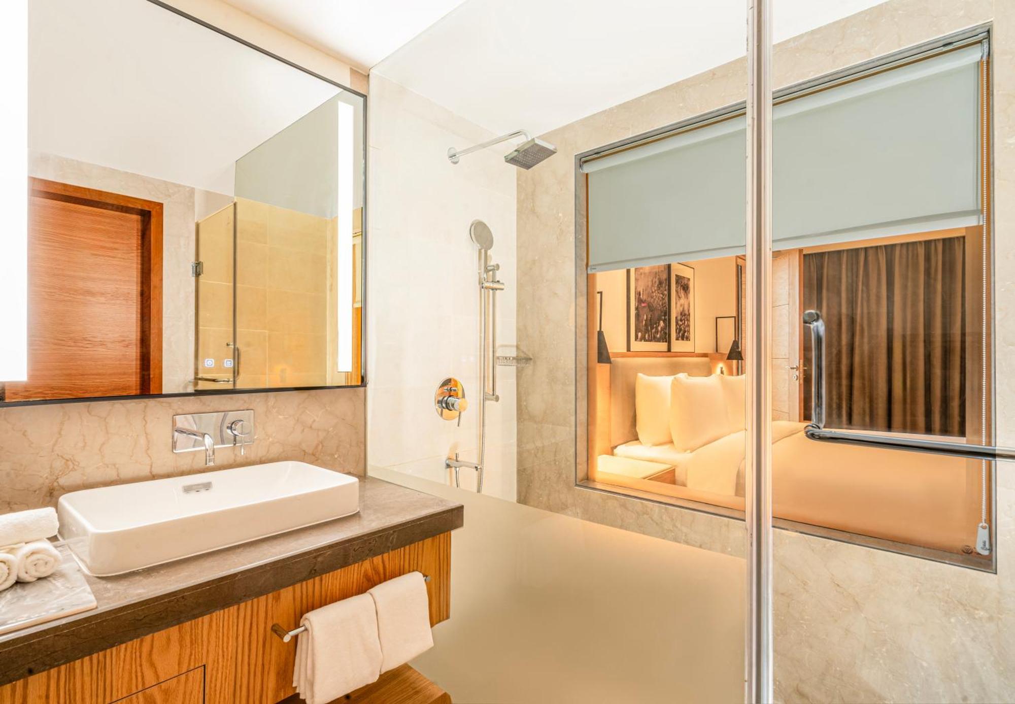 Radisson Hotel Vrindávan Kültér fotó