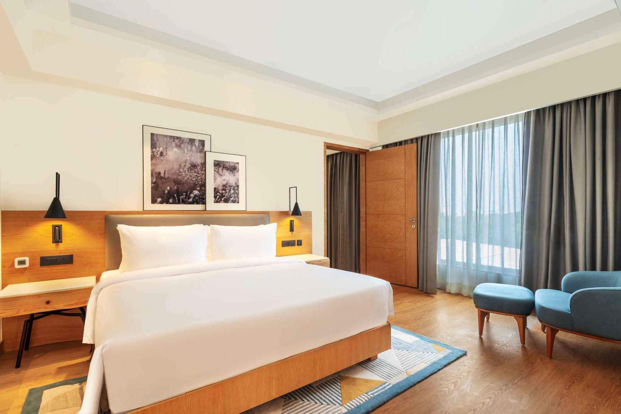 Radisson Hotel Vrindávan Kültér fotó