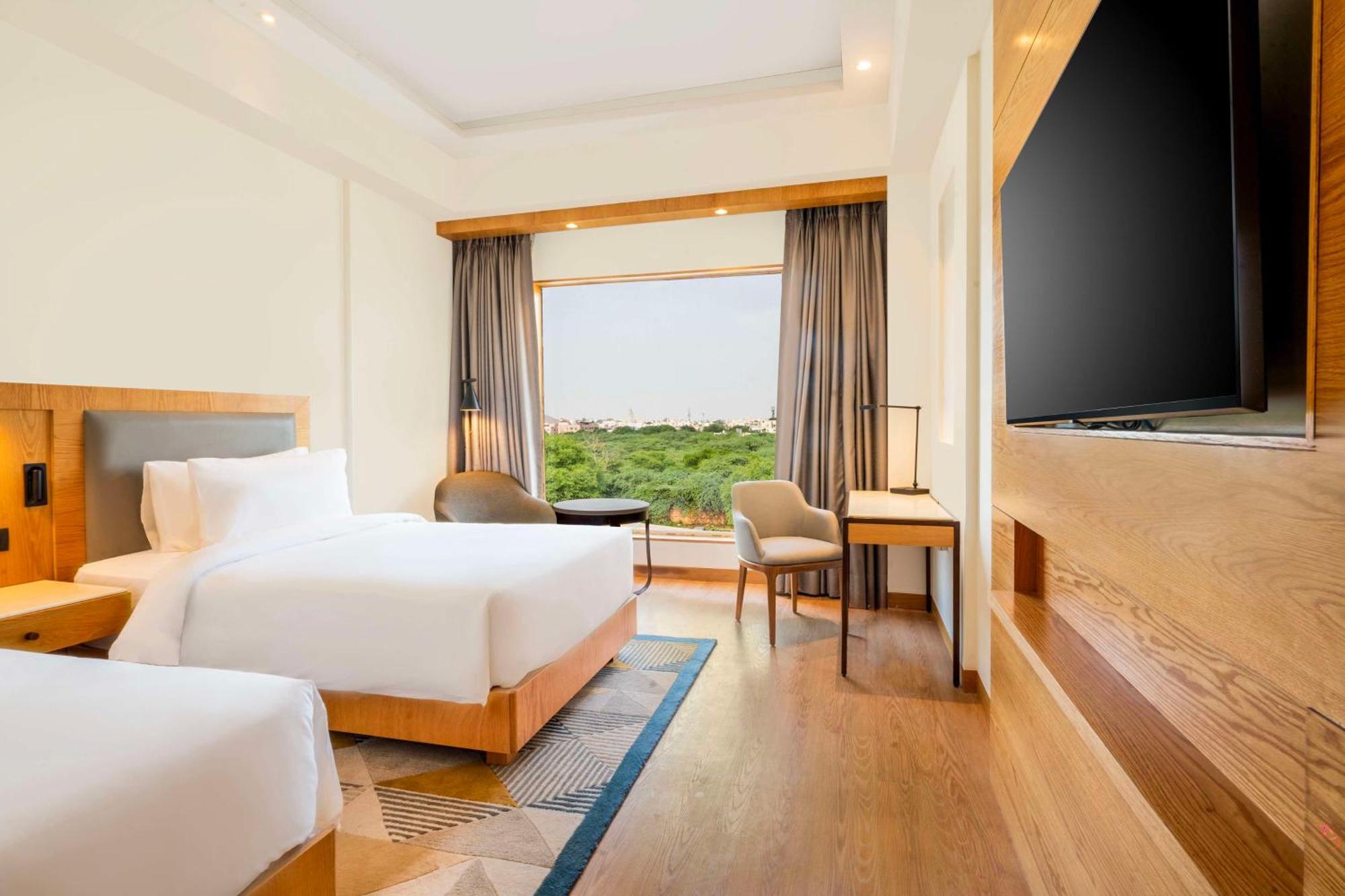 Radisson Hotel Vrindávan Kültér fotó